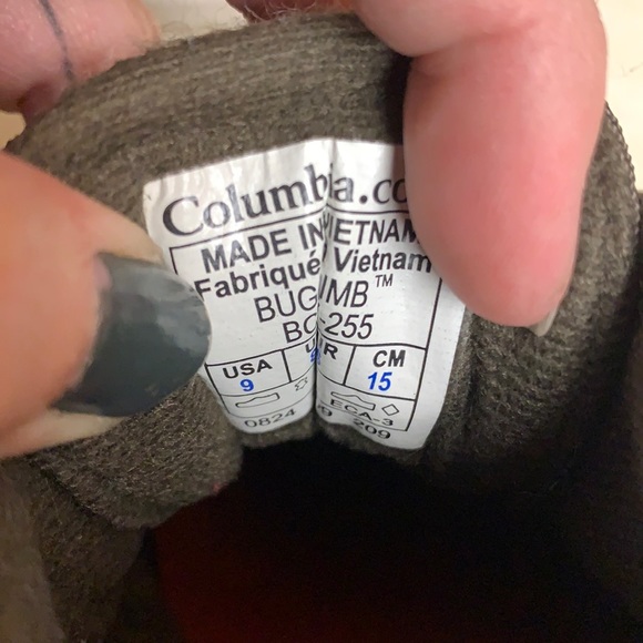 Columbia Boy Brown Boots - Picture 2 of 3